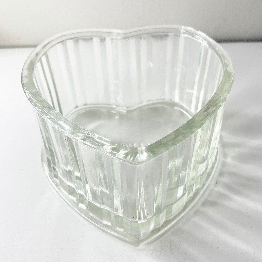 FTDA 1982 Glass Heart-Shaped Candy Dish Thick & Heavy Cottagecore Vintage Cute